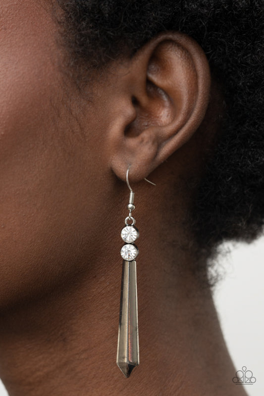 Sparkle Stream - white - Paparazzi earrings