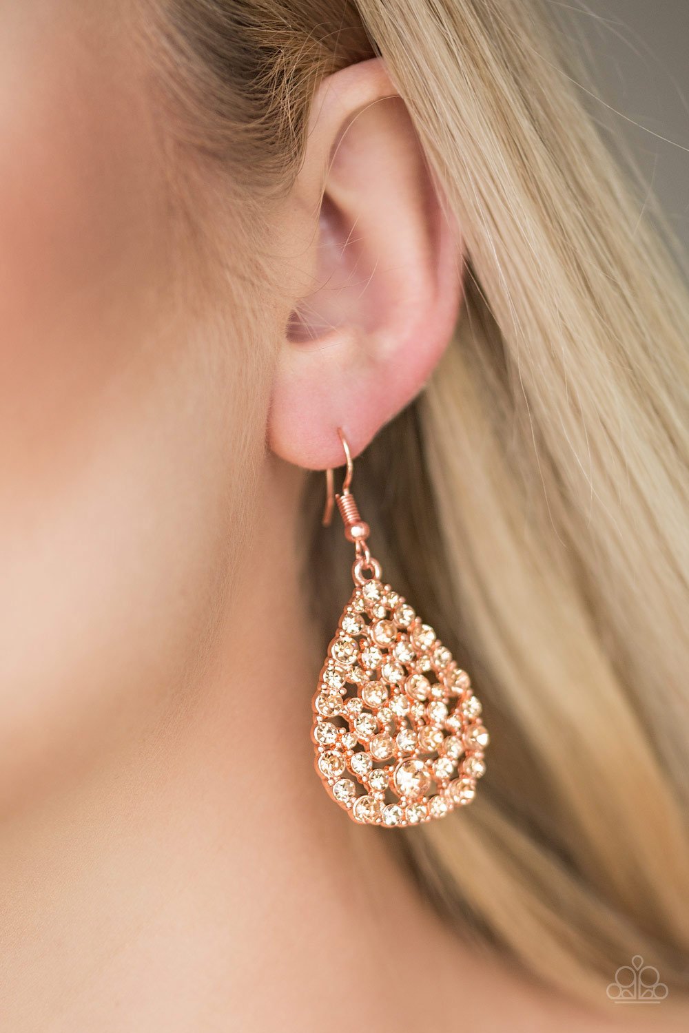 Sparkle Brighter - copper - Paparazzi earrings