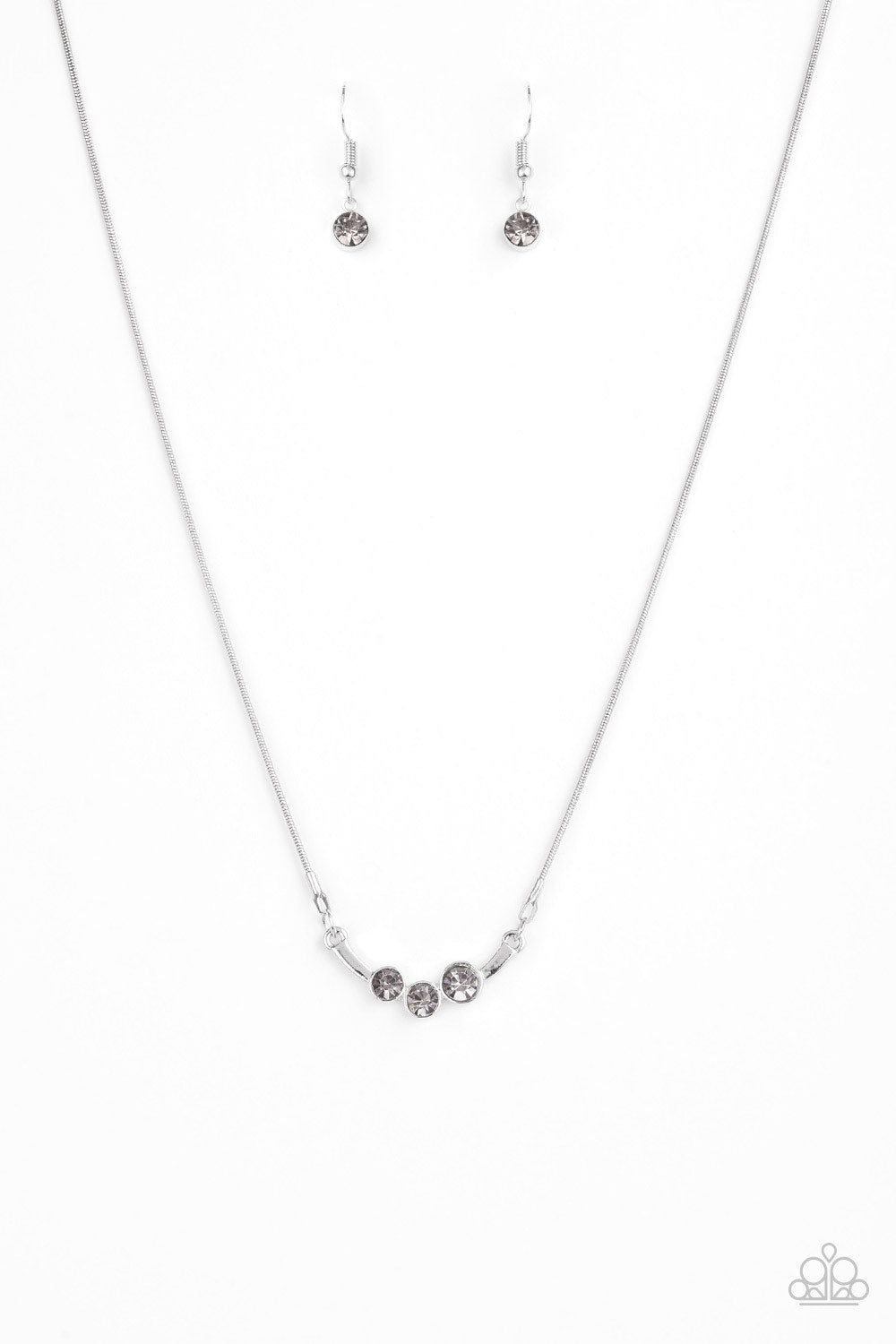 Sparkling Stargazer - silver - Paparazzi necklace