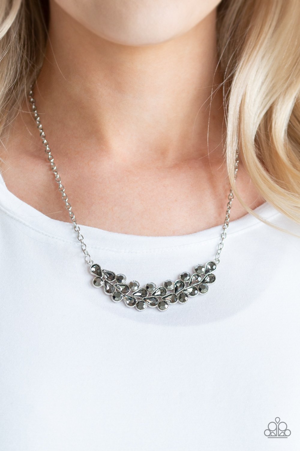Special Treatment-silver-Paparazzi necklace