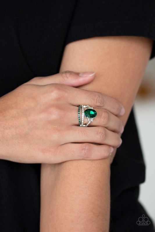 Spectacular Sparkle-green-Paparazzi ring