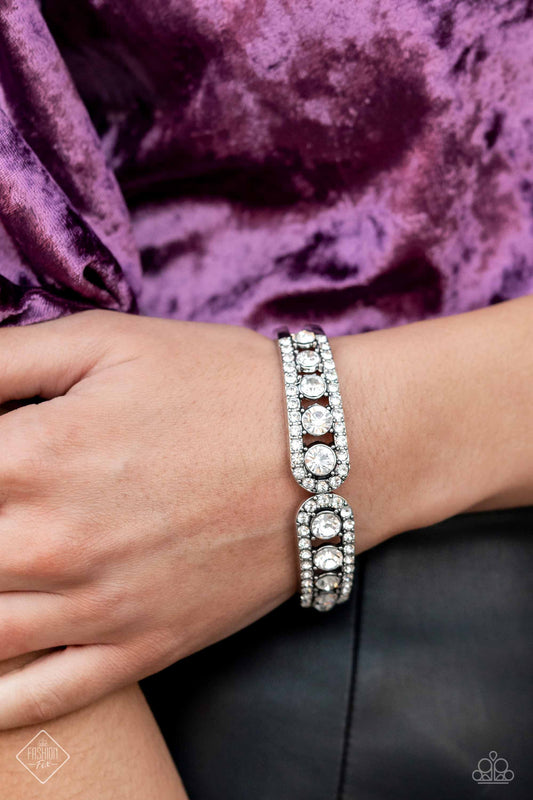 Spellbinding Splendor - white - Paparazzi bracelet
