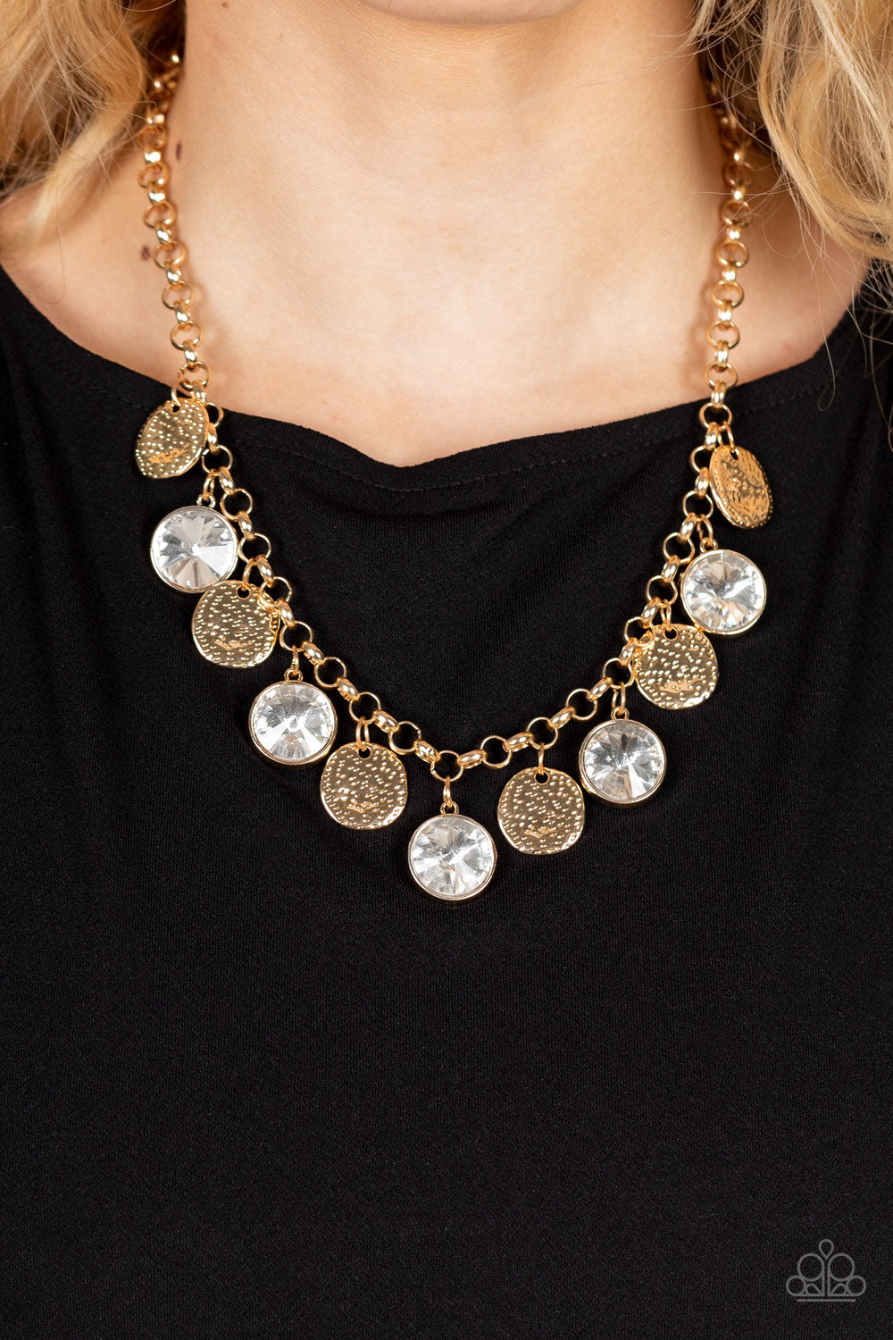 Spot On Sparkle - gold - Paparazzi necklace