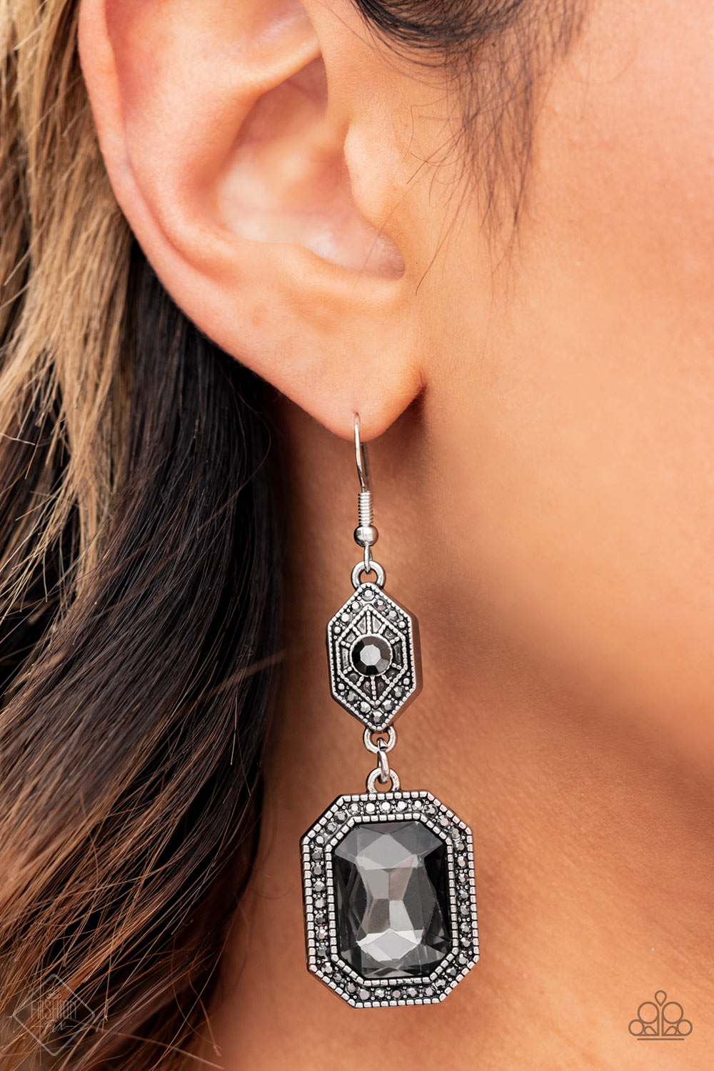 Starry-Eyed Sparkle - silver - Paparazzi earrings