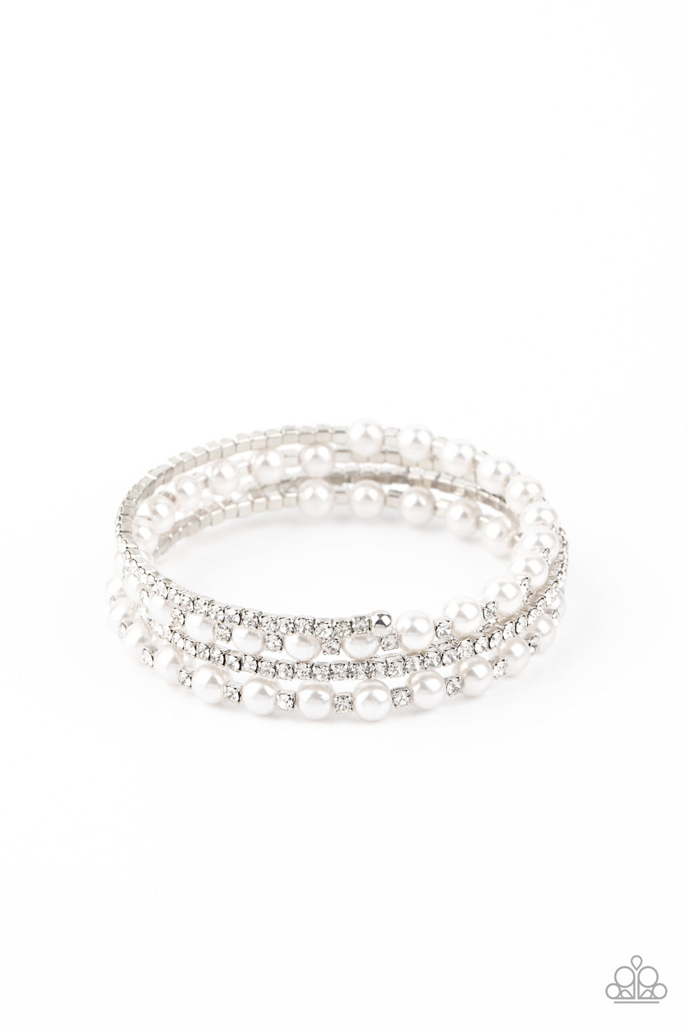 Starry Strut - white - Paparazzi bracelet – JewelryBlingThing