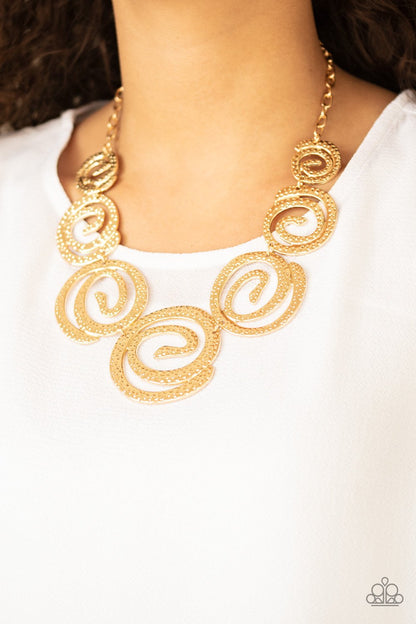 Statement Swirl - gold - Paparazzi necklace