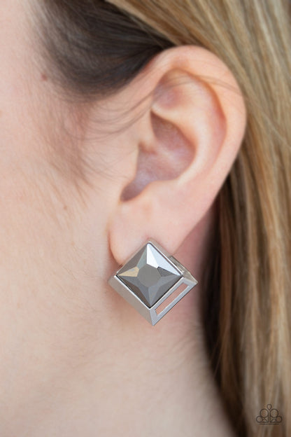 Stellar Square - silver - Paparazzi earrings