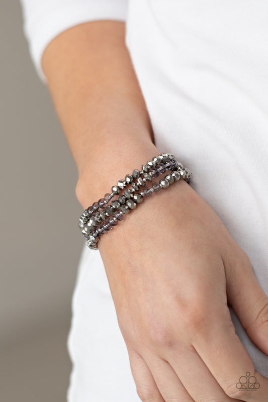   Stellar Strut - silver - Paparazzi bracelet