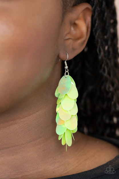 Stellar in Sequins - green - Paparazzi earrings