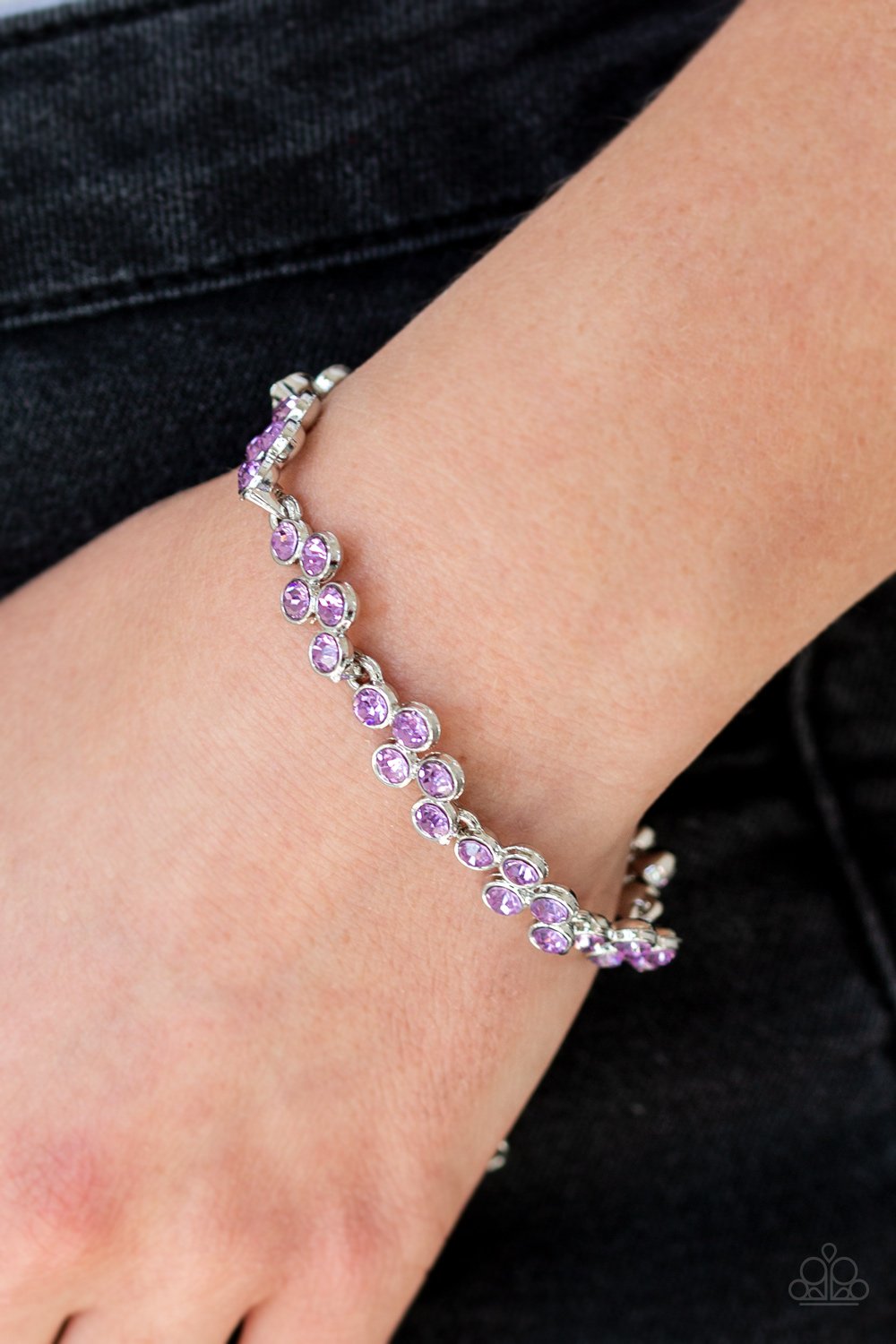 Still Glowing Strong - purple - Paparazzi bracelet