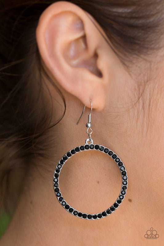 Stopping Traffic - black - Paparazzi earrings