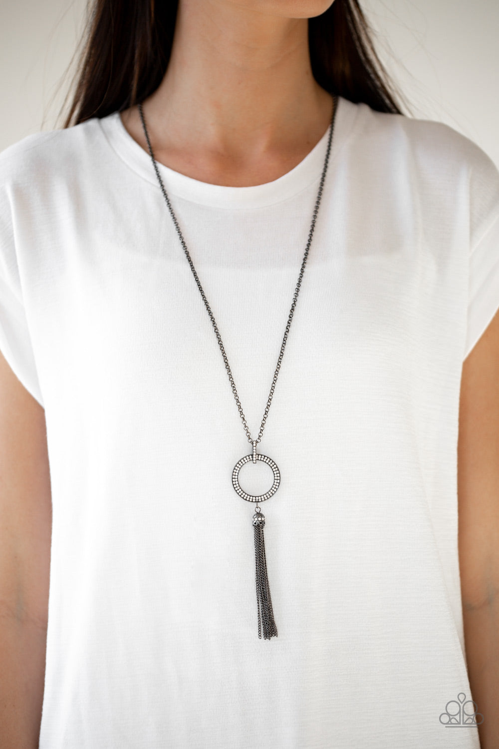Straight to the Top - black - Paparazzi necklace