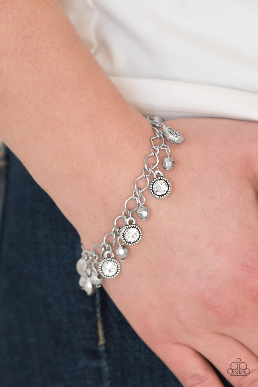 Stratosphere Shimmer - white - Paparazzi bracelet
