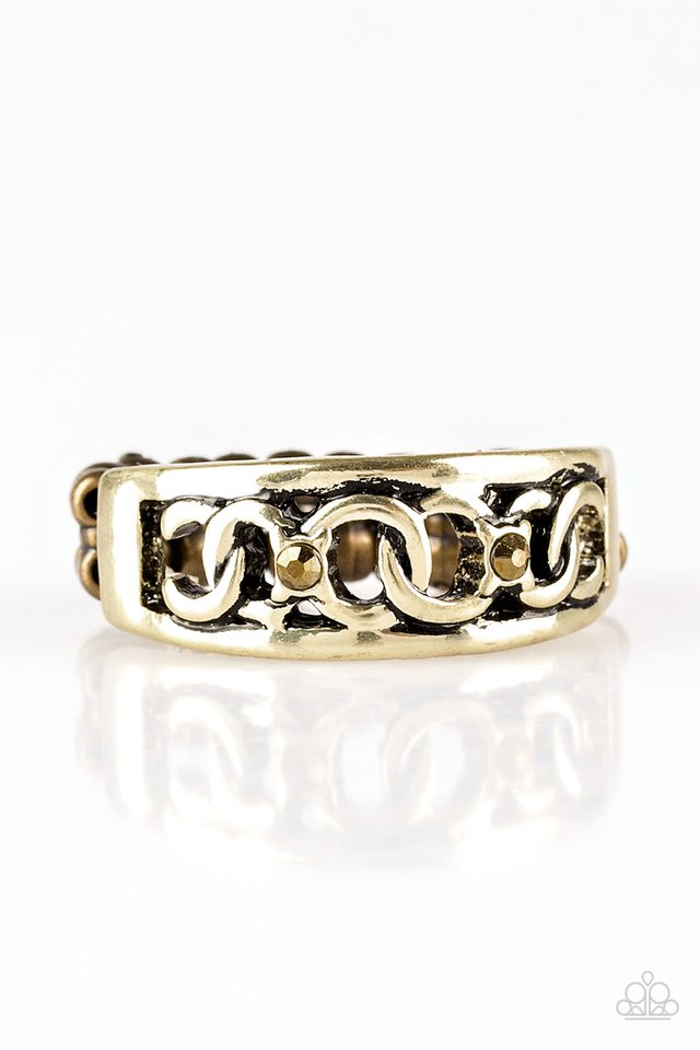 Street Cred - brass - Paparazzi ring