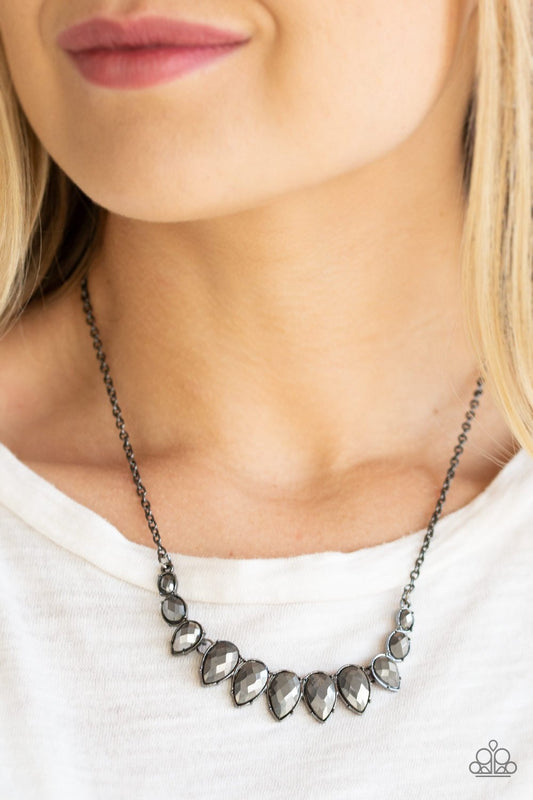 Street Regal - black - Paparazzi necklace