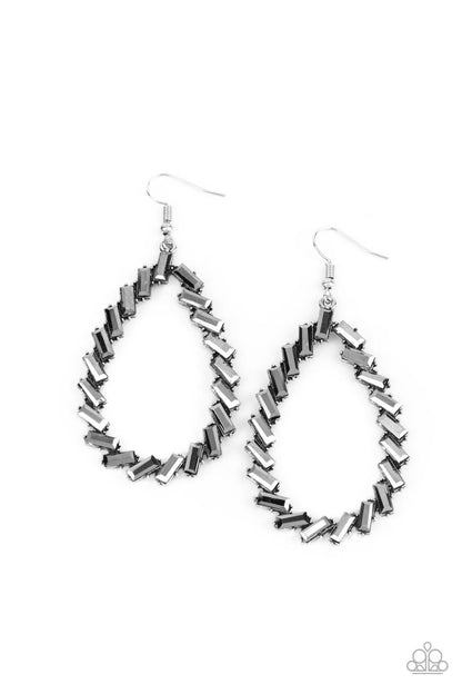 Striking RESPLENDENCE - silver - Paparazzi earrings