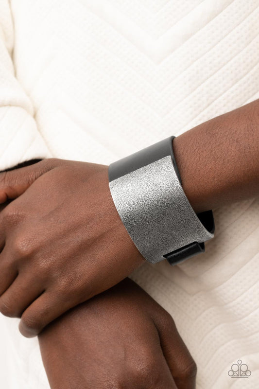 Studded Synchronism - black - Paparazzi bracelet