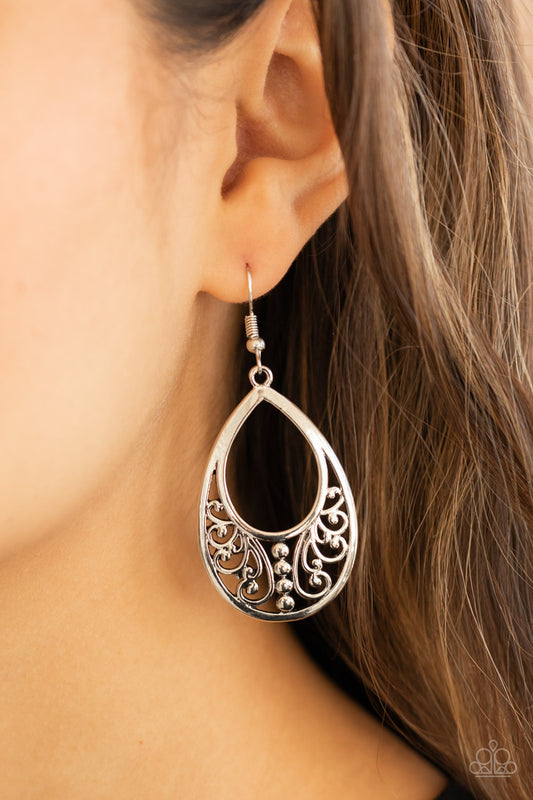 Stylish Serpentine - silver - Paparazzi earrings