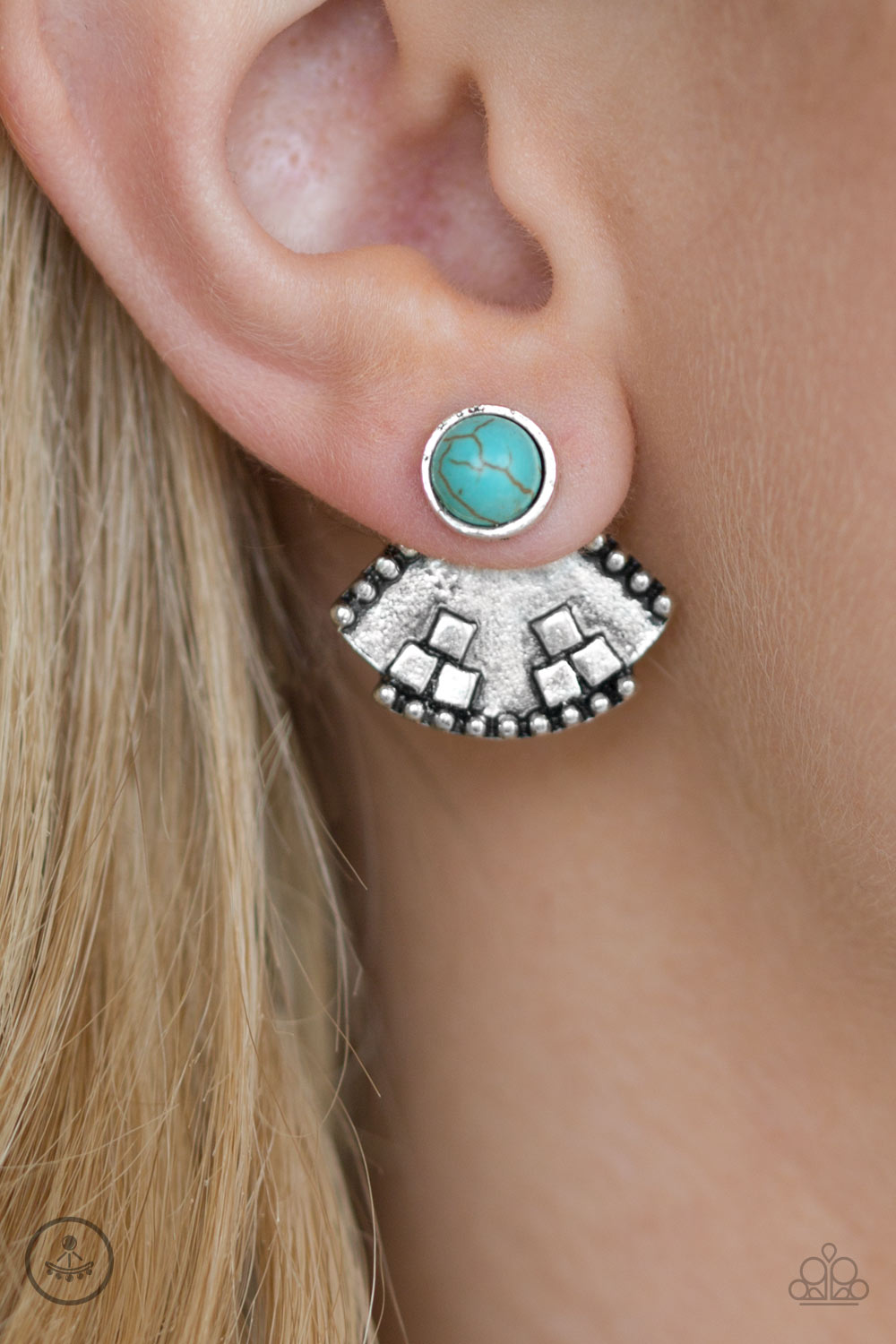 Stylishly Santa Fe - blue - Paparazzi earrings