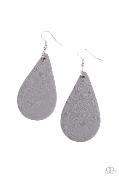 Subtropical Seasons - silver - Paparazzi earrings