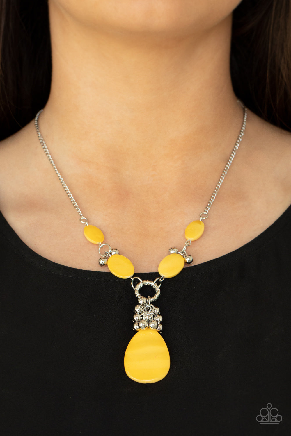 Summer Idol - yellow - Paparazzi necklace