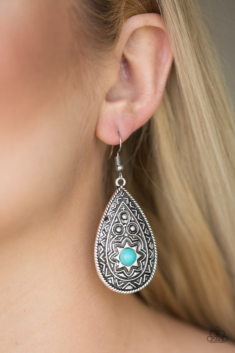 Summer Sol - blue - Paparazzi earrings