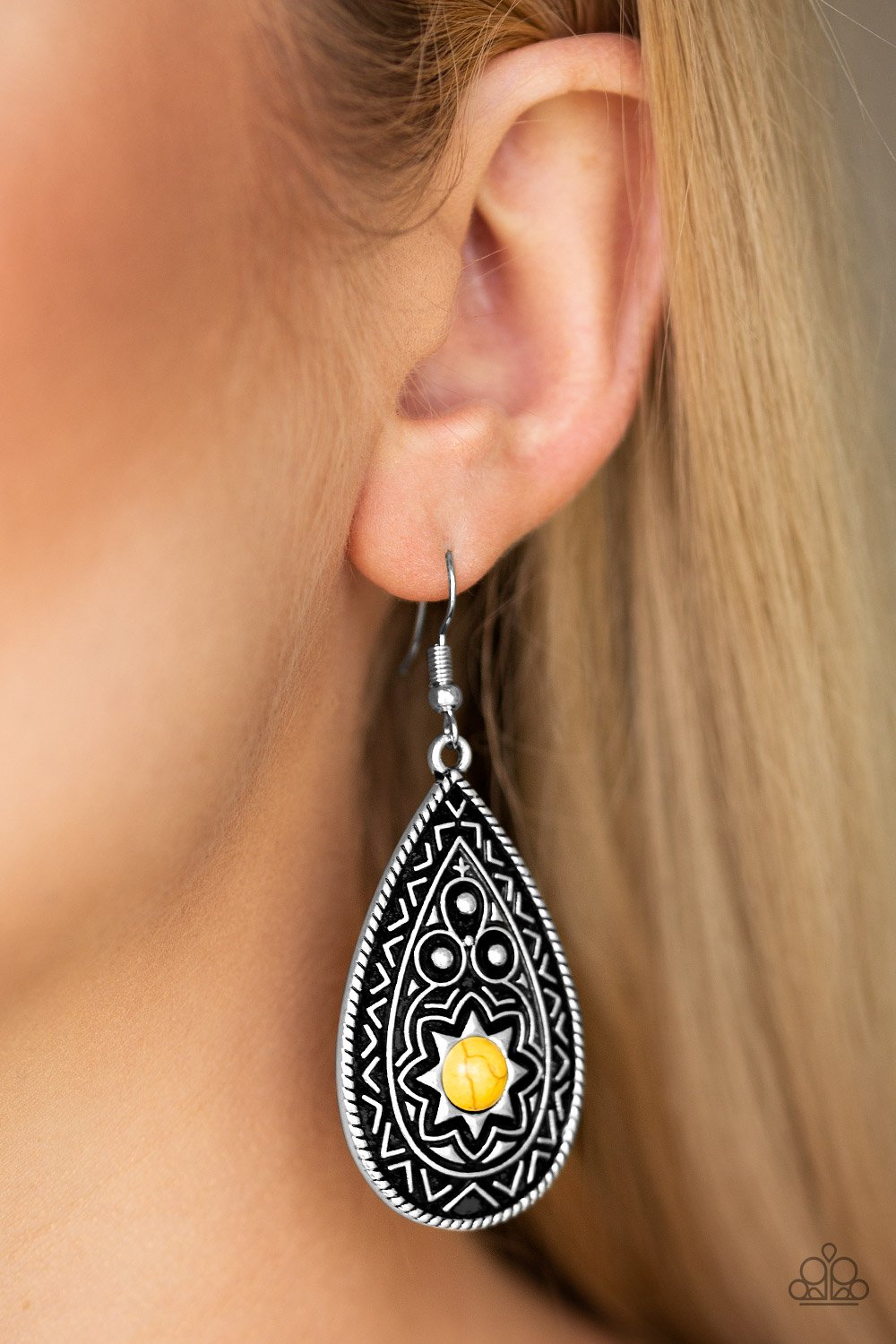 Summer Sol - yellow - Paparazzi earrings