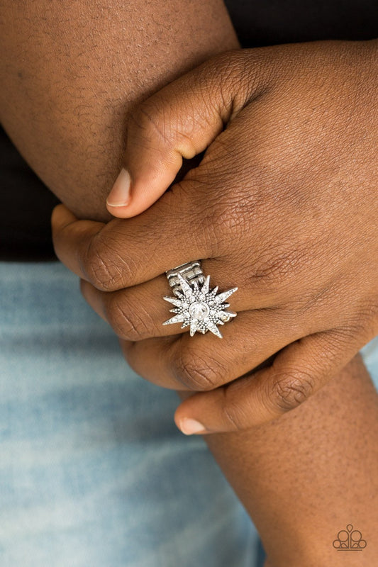 Super Stellar-white-Paparazzi ring