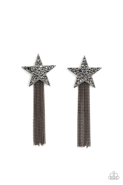 Superstar Solo - black - Paparazzi earrings