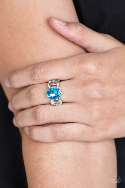 Supreme Bling-blue-Paparazzi ring