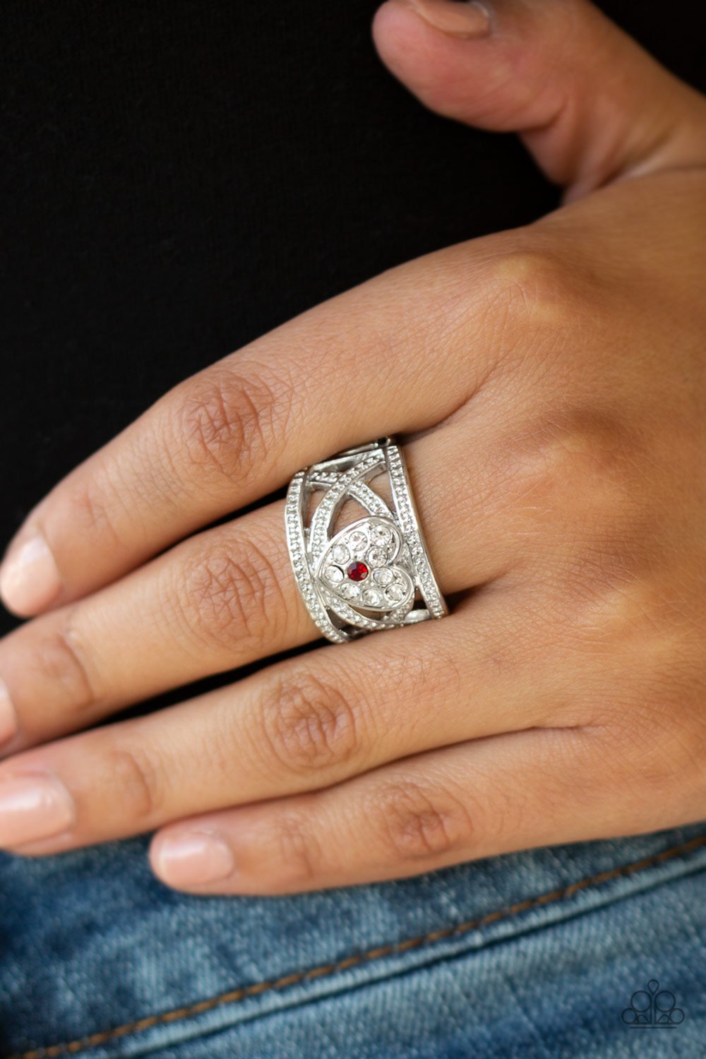 Sweetly Sweetheart-red-Paparazzi ring