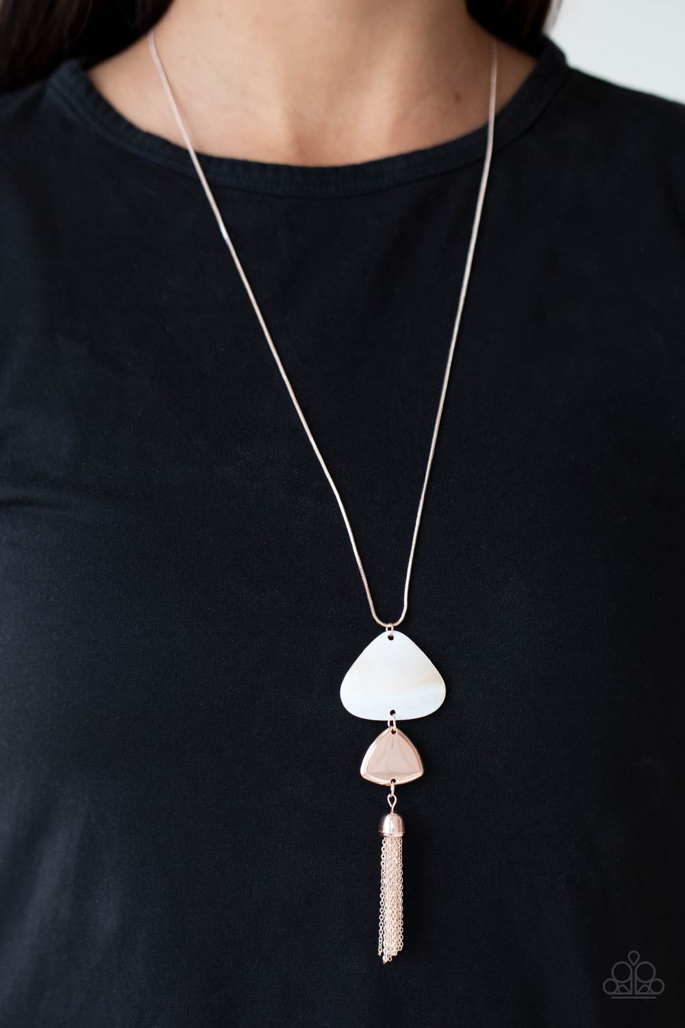 TIDE You Over - rose gold - Paparazzi necklace