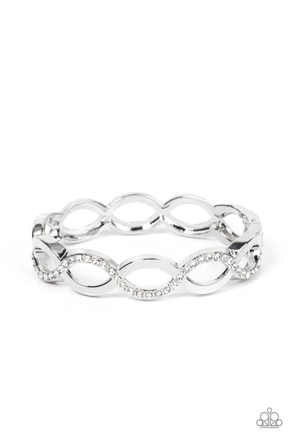 Tailored Twinkle - white - Paparazzi bracelet