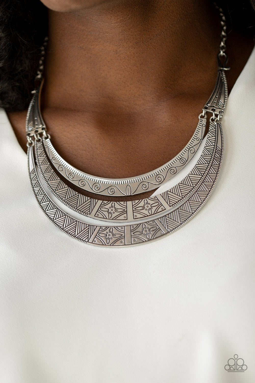 Take All You Can Gatherer-silver-Paparazzi necklace