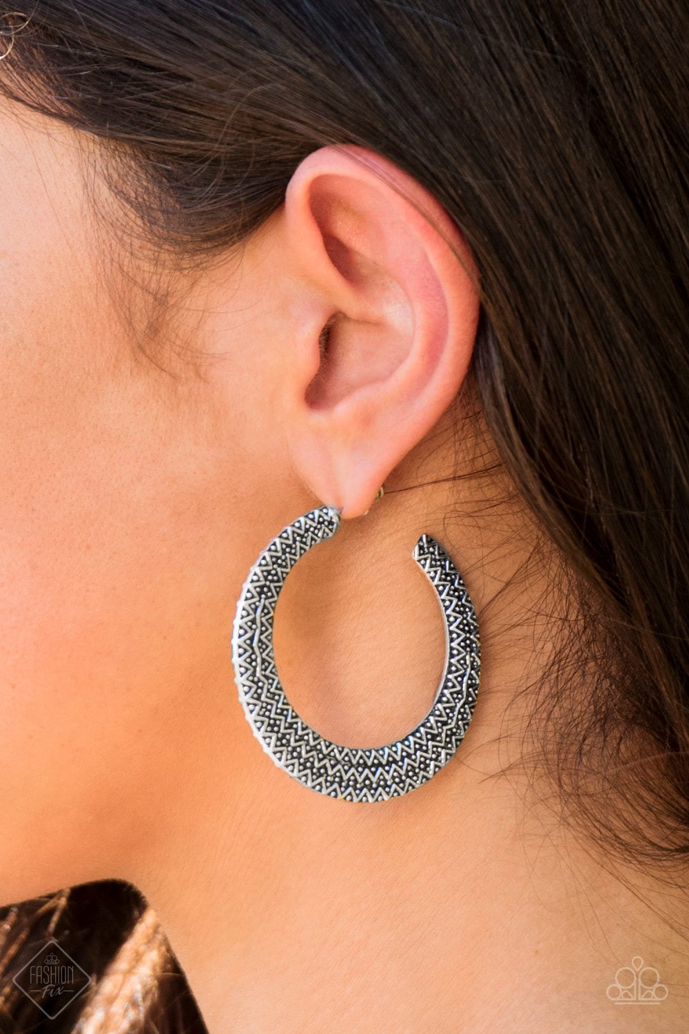 Talk About Texture - silver - Paparazzi Hoop earrings