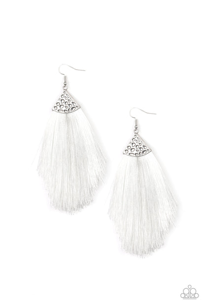 Tassel Tempo - white - Paparazzi earrings