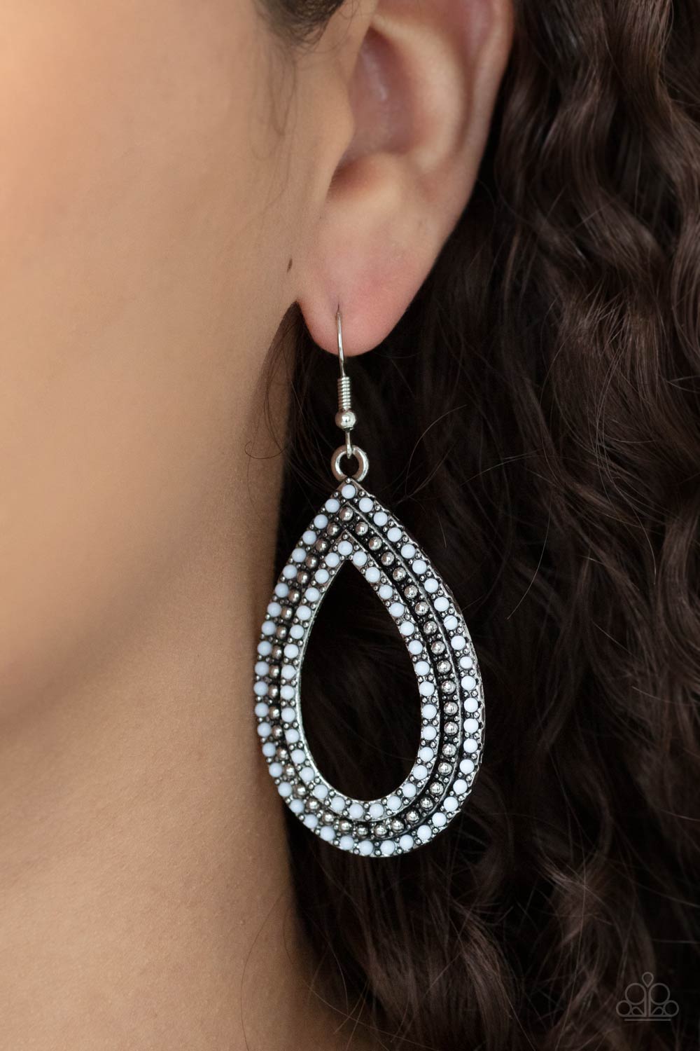 Tear Tracks - white - Paparazzi earrings