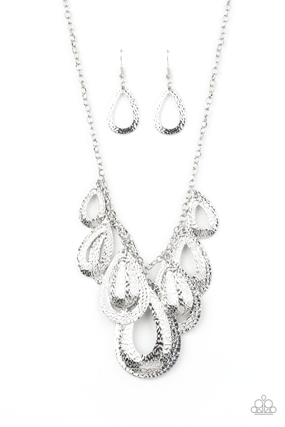 Teardrop tempest silver paparazzi Clearance