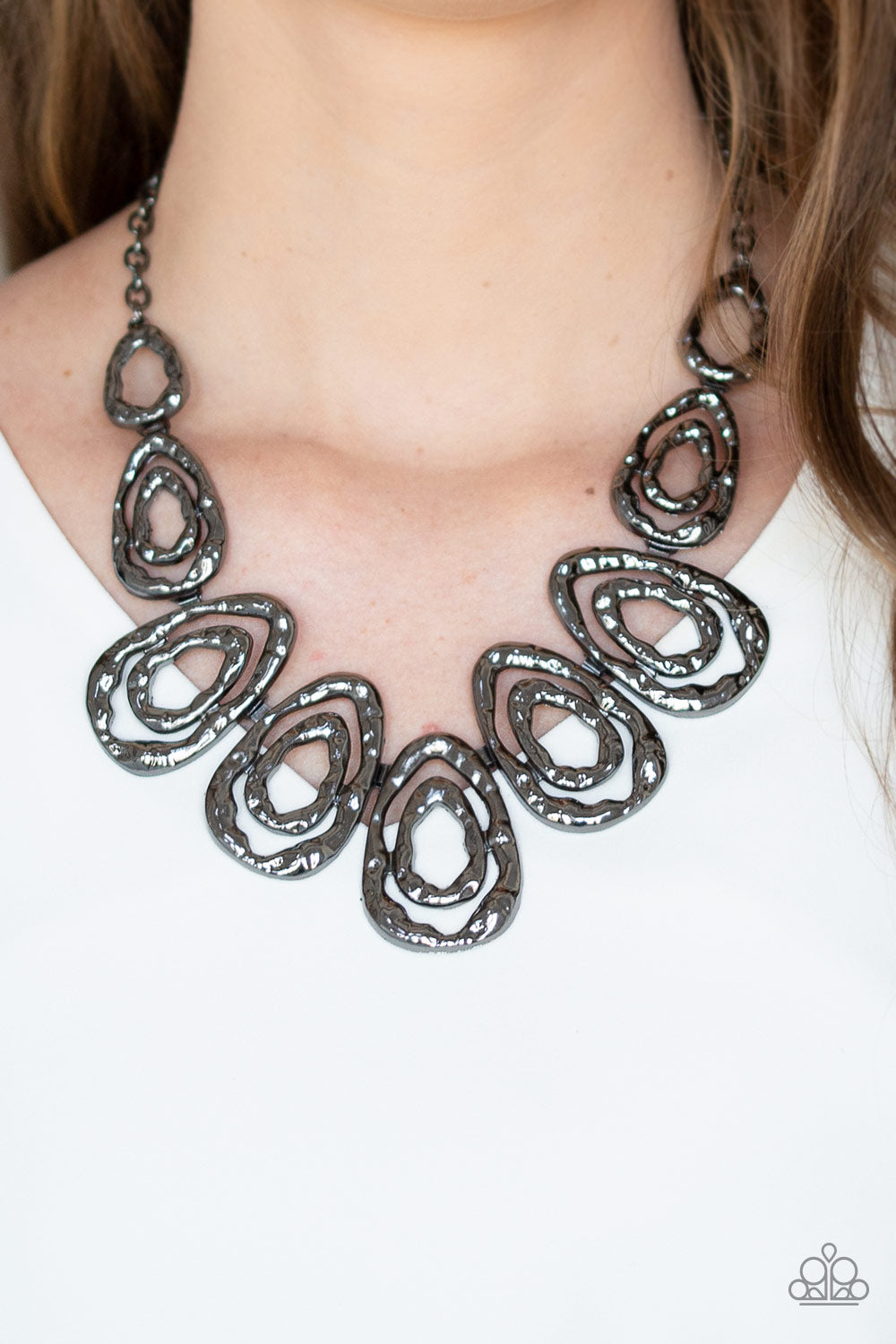 Terra Couture - black - Paparazzi necklace