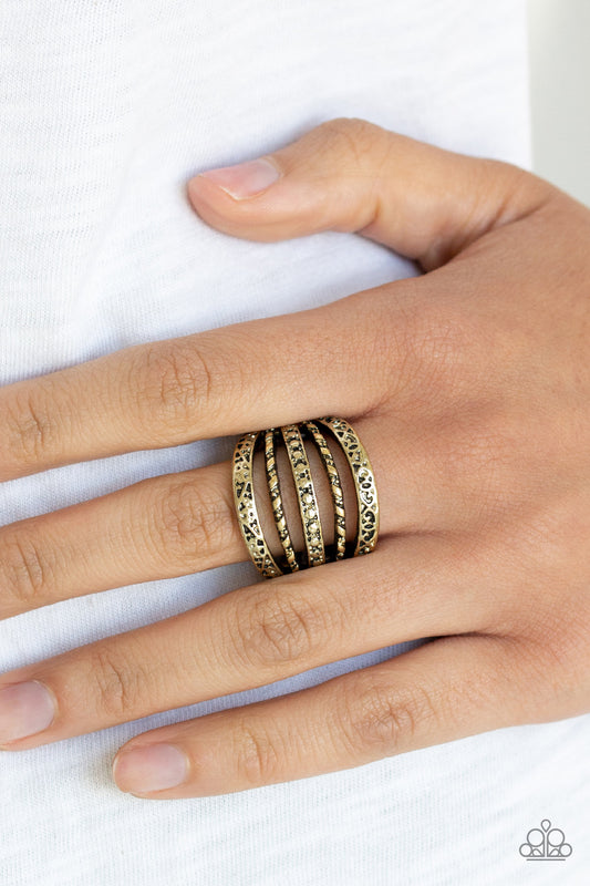 Textile Bliss - brass - Paparazzi ring