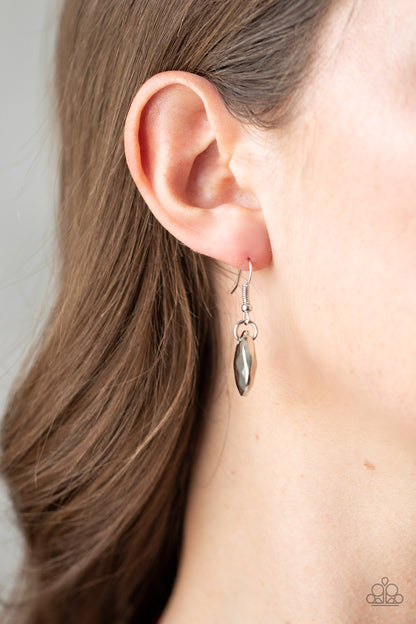 Texture Trekker - red - Paparazzi necklace