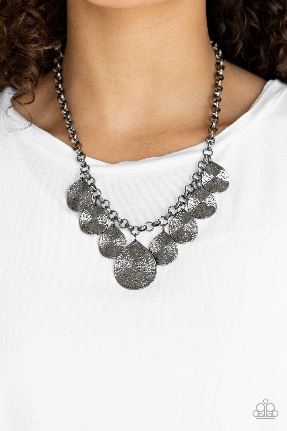 Texture Storm - black - Paparazzi necklace