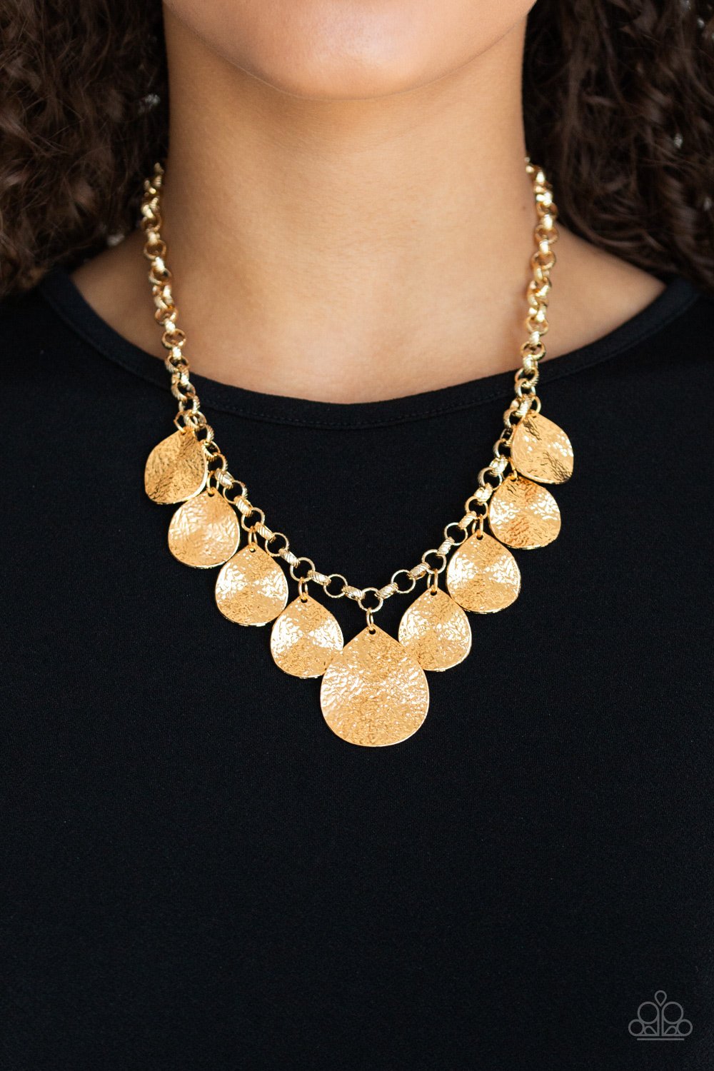 Texture Storm Gold Paparazzi Necklace Jewelryblingthing