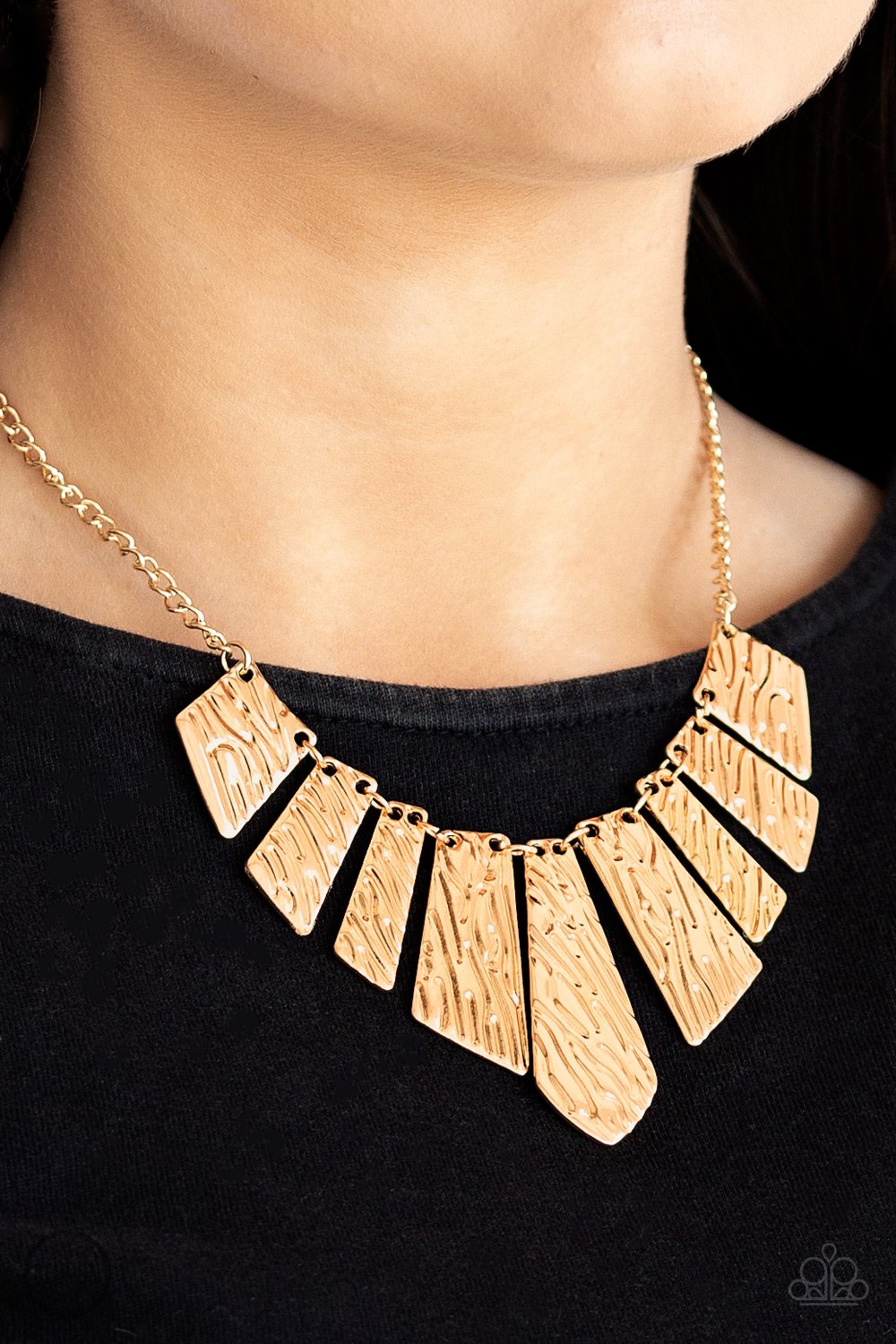 Texture Tigress-gold-Paparazzi necklace