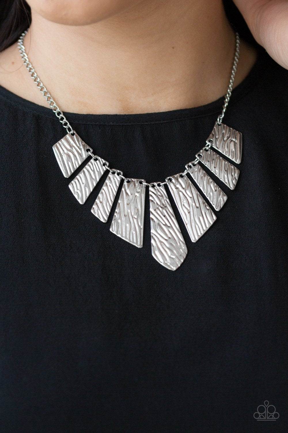 Texture Tigress-silver-Paparazzi necklace