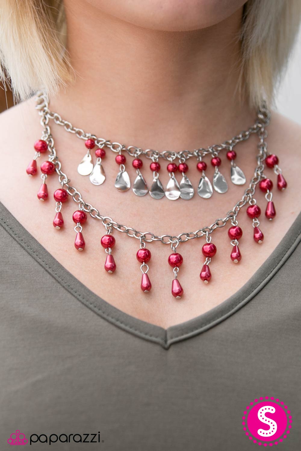 The Drop Top - red - Paparazzi necklace