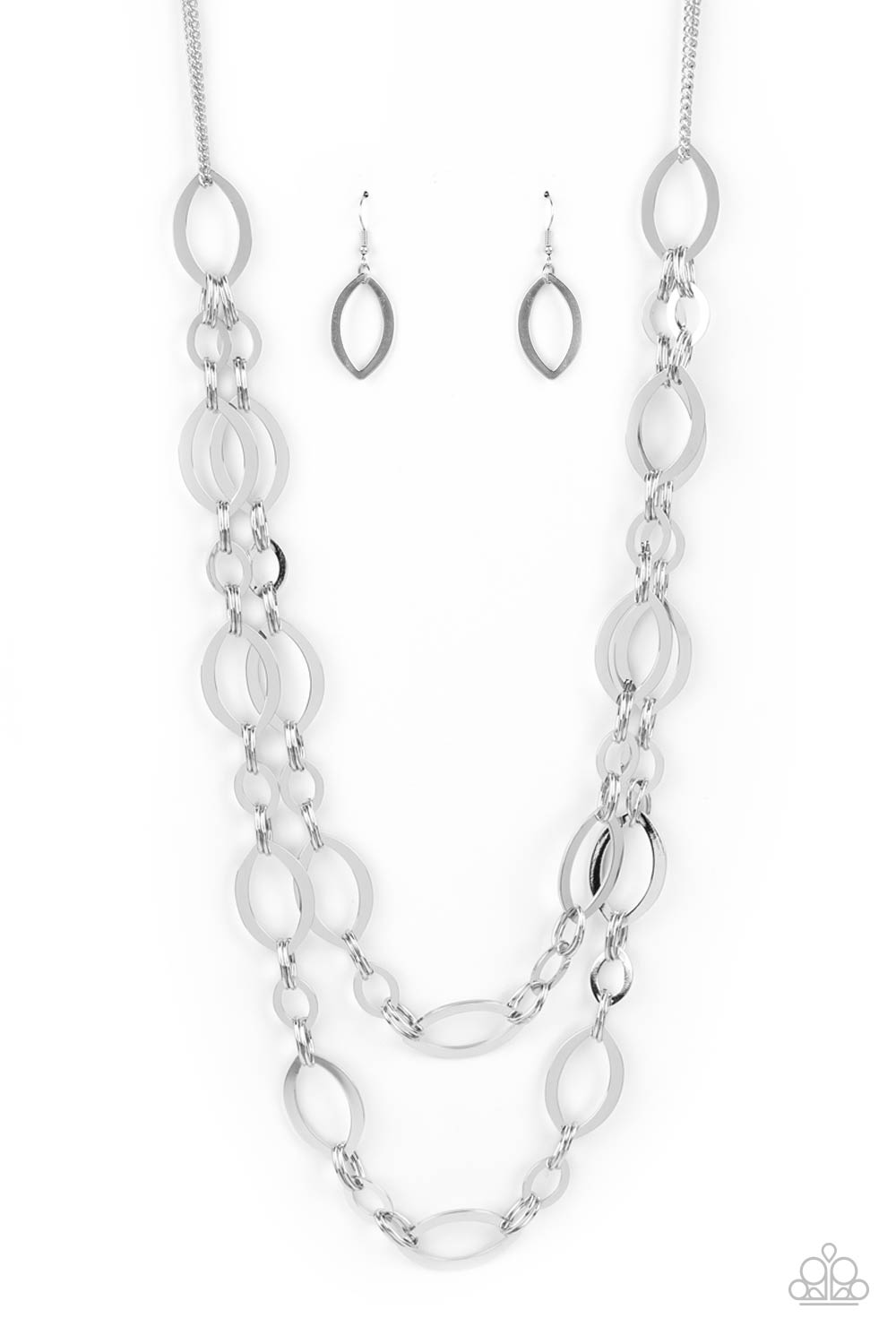 The OVAL-achiever - silver - Paparazzi necklace