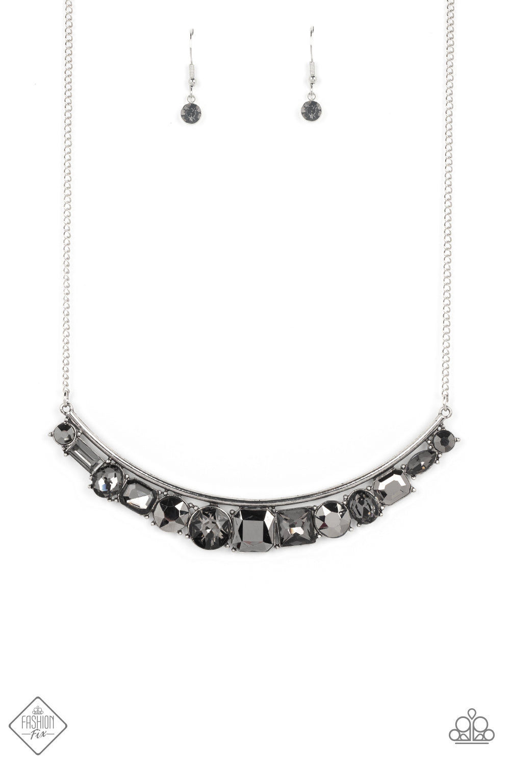 The Only SMOKE-SHOW in Town - silver - Paparazzi necklace