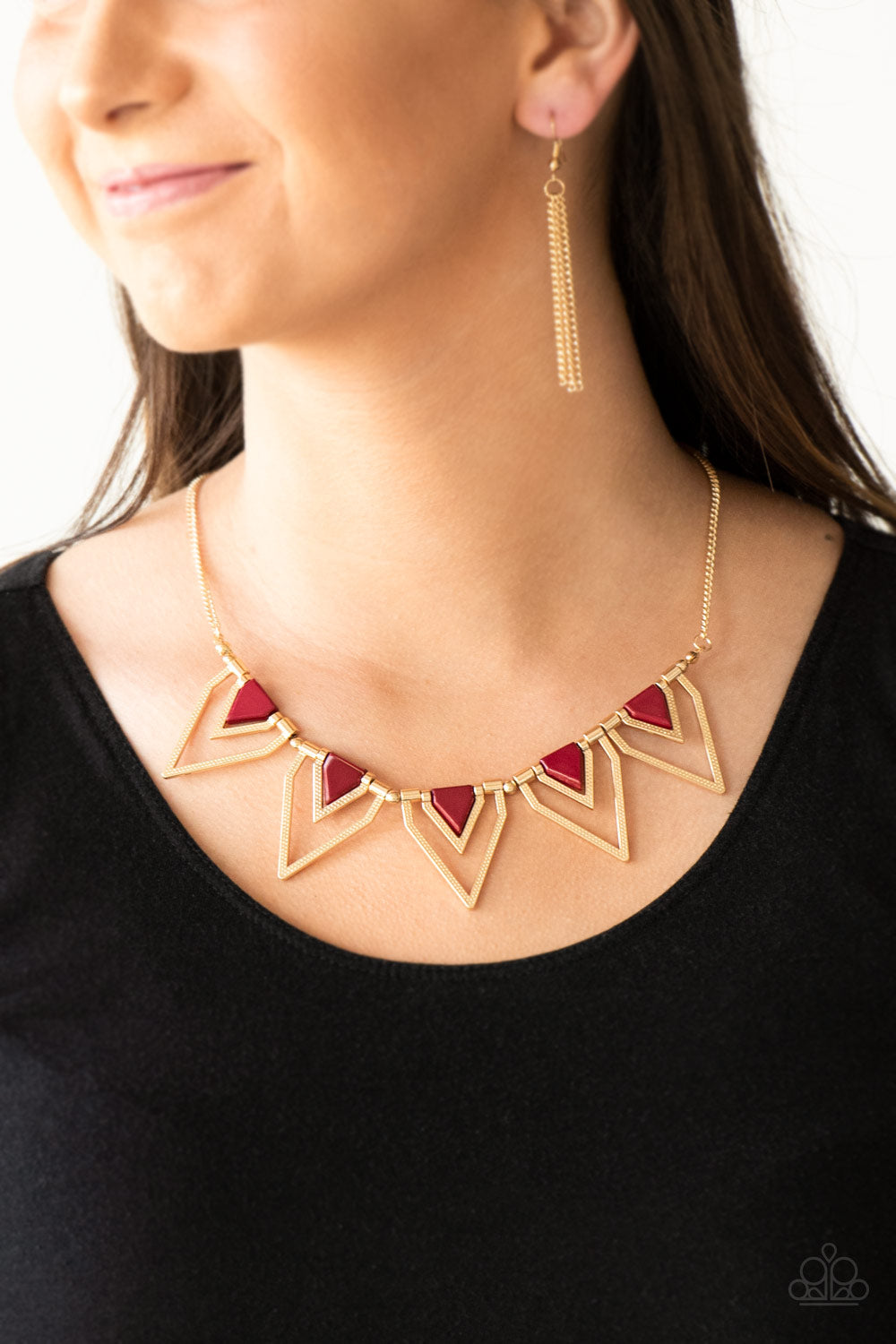 The Pack Leader - red - Paparazzi necklace