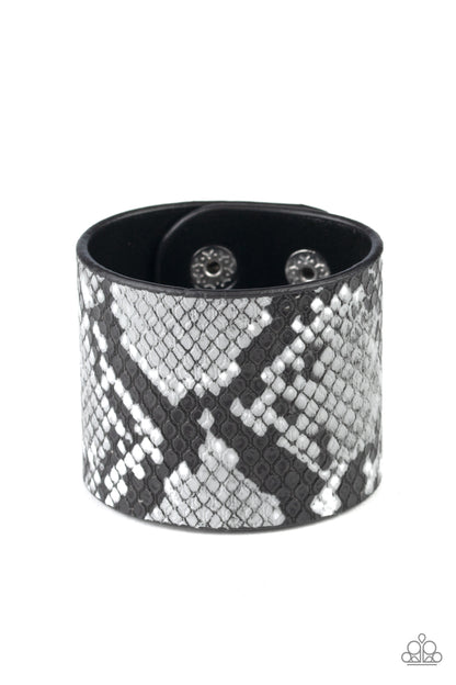 The Rest is HISS-tory - silver - Paparazzi bracelet